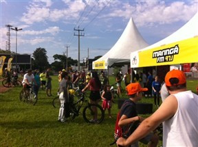 4ª  etapa do Circuito Maringá Bike  leva centenas para pedalar neste domingo